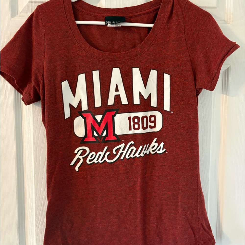 Miami RedHawks Graphic Tee Women’s Large Red NCAA College Shirt 5th & Ocean - Picture 4 of 4